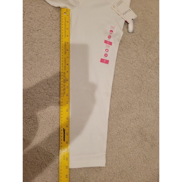 NWT UTOPIA by HUE High Rise Capri Nirvanna Legging White Moisture Wicking Small - Picture 8 of 10